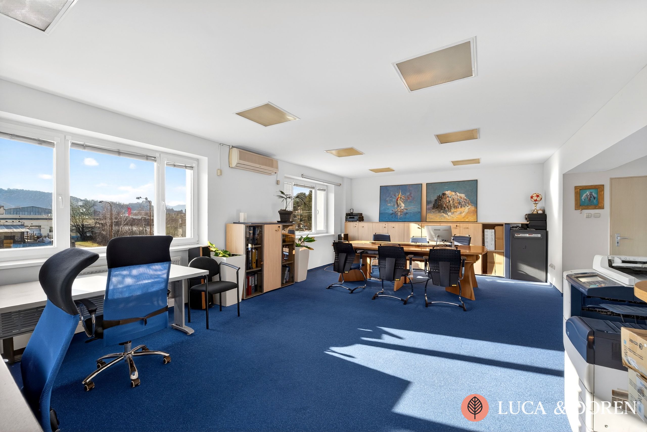239109648_6a1d3b3c94e1a Na prenájom | kancelársky priestor | Toska- TN | 75m² | kompletná rekonštrukcia – Obrázok 1