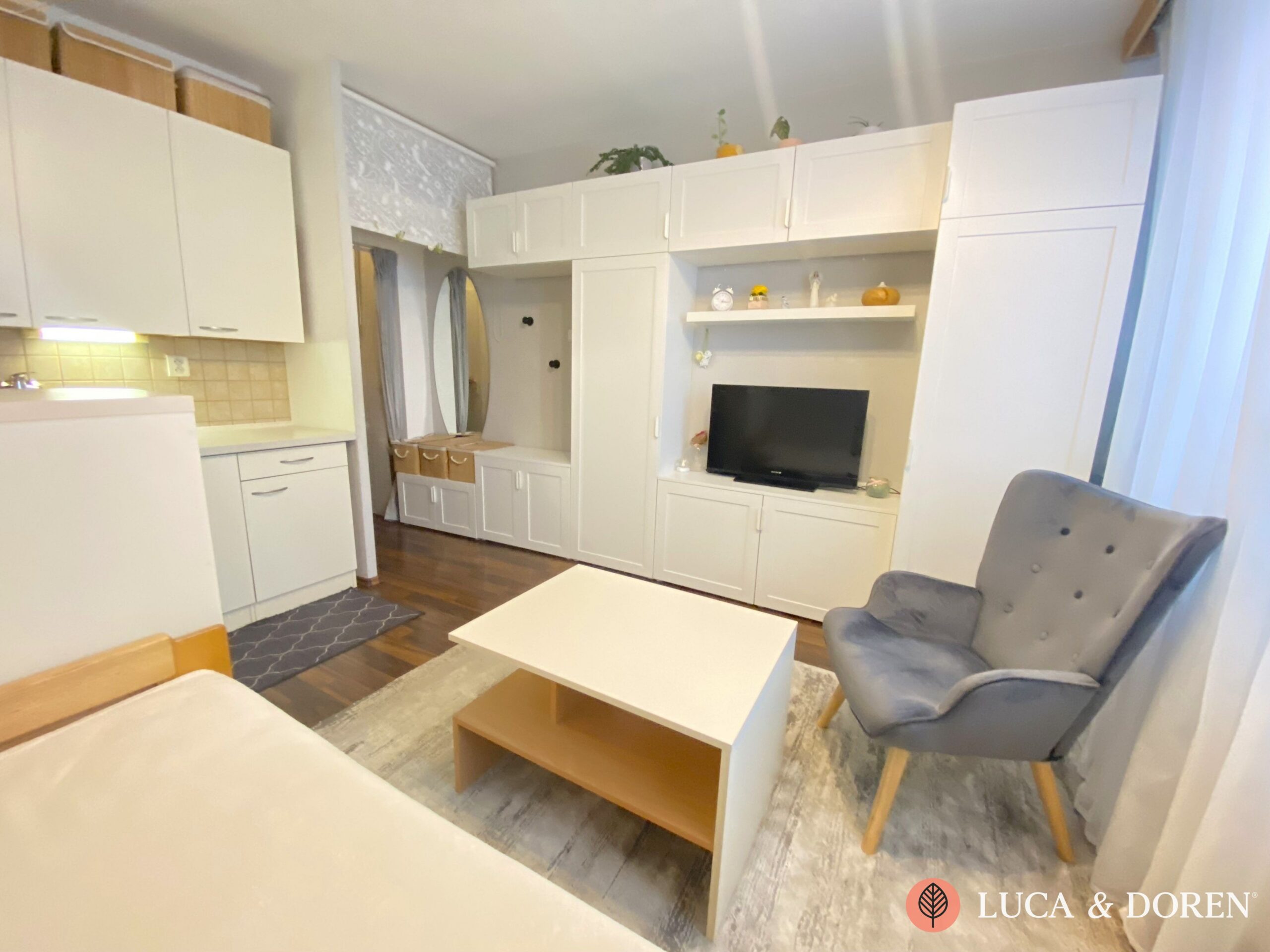 1300502332_6ab3d2f297a8c Na prenájom | Garsónka | Dubnica nad Váhom | 21 m² | Kompletne zariadená – Obrázok 1