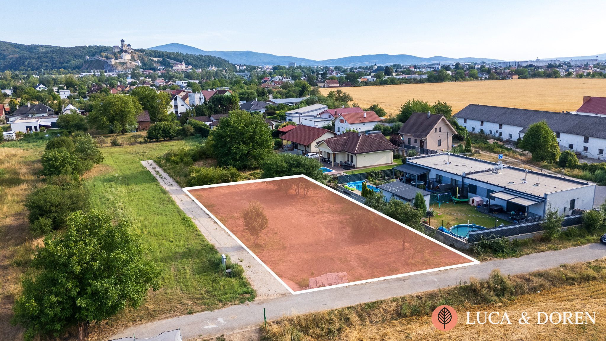 1361083528_6a82c3bcb5866 NA PREDAJ | Pozemok 848m2 | Trenčín - Zamarovce – Obrázok 1